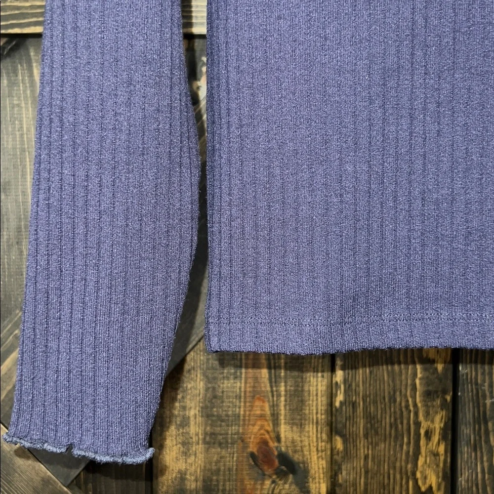 J. Crew Blue Ruffle Mock Neck Top S Ribbed Minimalist Preppy‎ Chic Capsule Basic